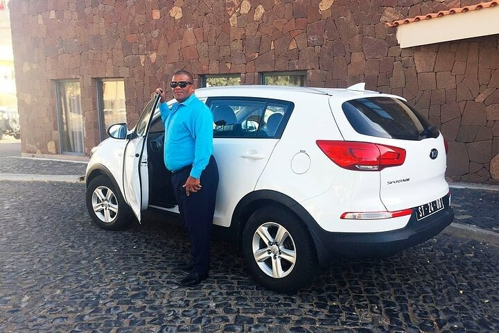 Sal Island: Private Transfer from Hotel in Santa Maria to Harbour or Vice Versa - Photo 1 of 3